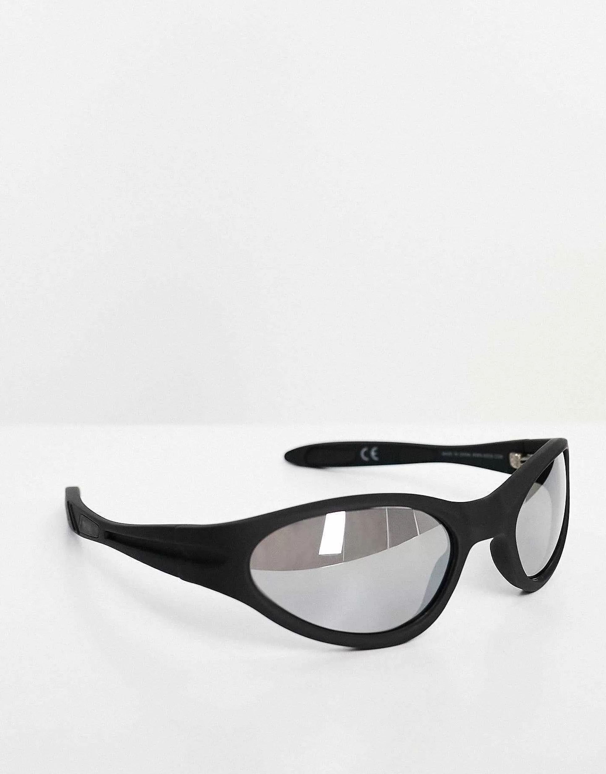 Men DESIGN Wrap Around Racer Sunglasses With Mirrored Lens In Matte