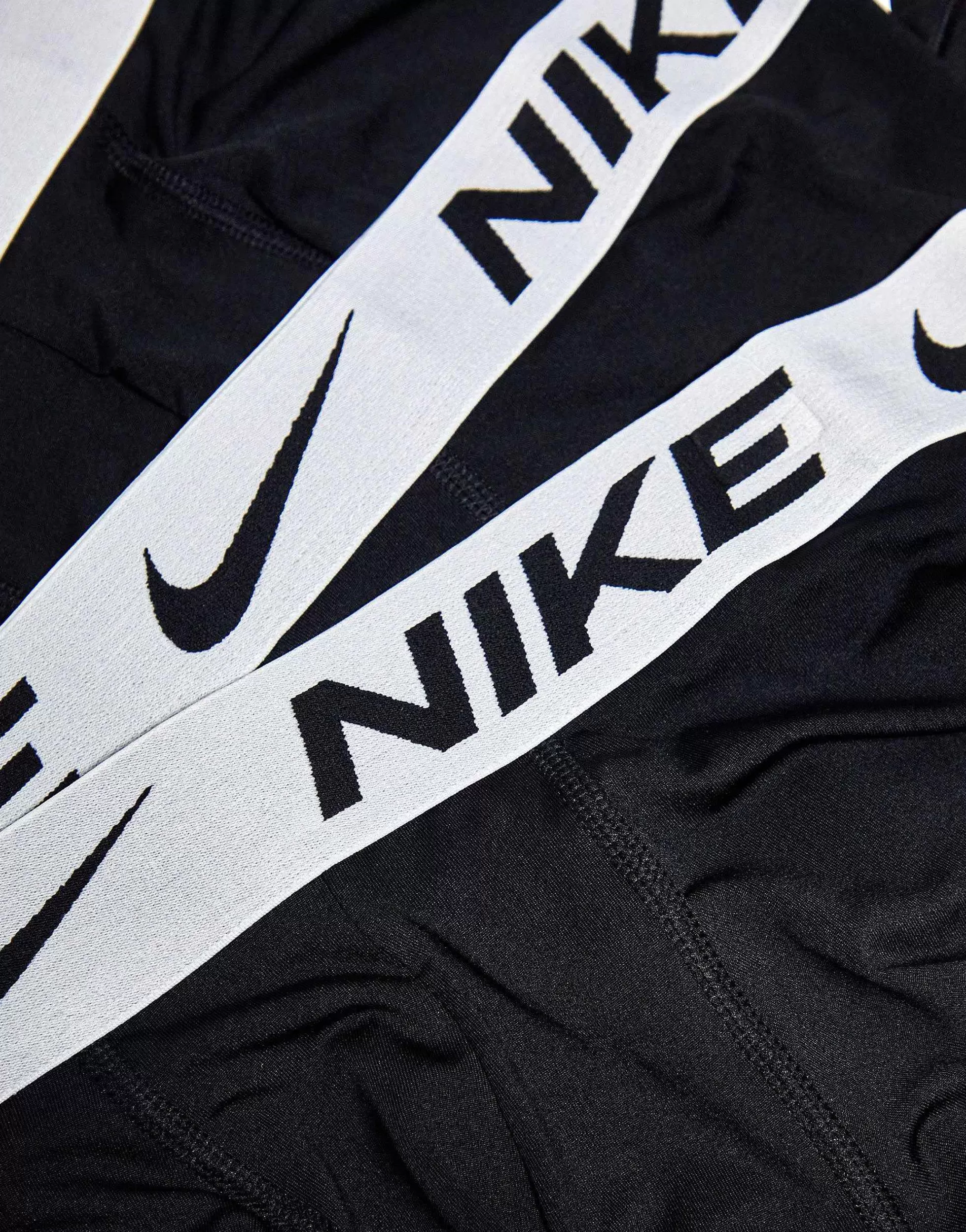 Men Nike Dri-Fit Essential Microfiber Trunks 3 Pack In With White Waistband